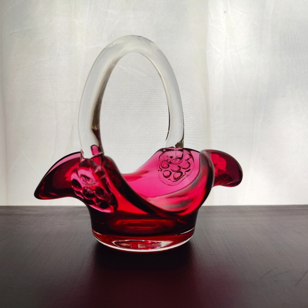 Vintage | Cranberry glass 💗 | hand blown Glass Basket